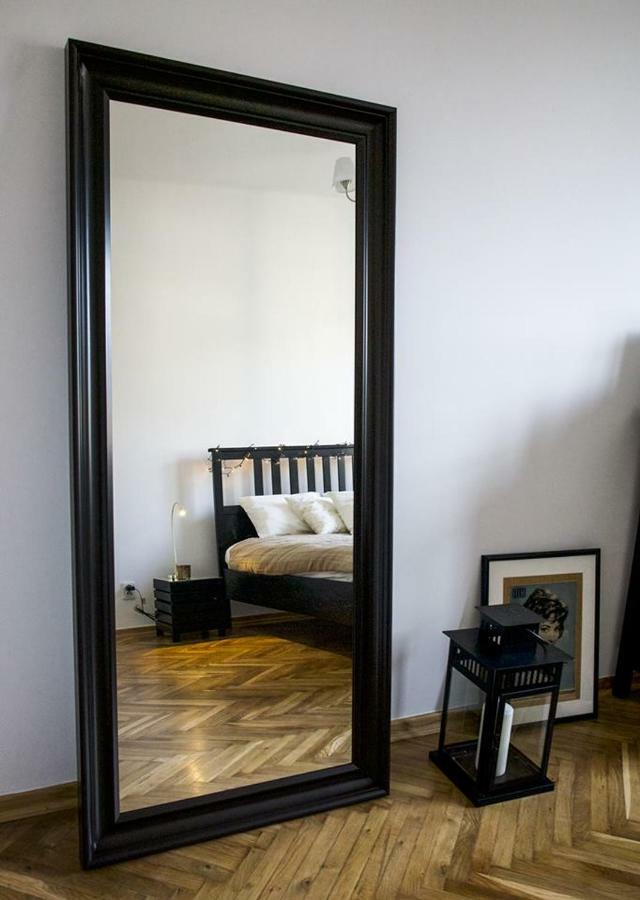 Singer Apartment Old Town Краків Екстер'єр фото